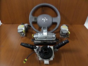 Nissan micra k12 2003-2011 airbag
