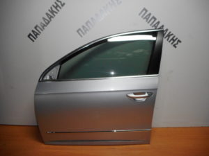 VW Passat 2005-2011 πόρτα εμπρός αριστερή ασημί  